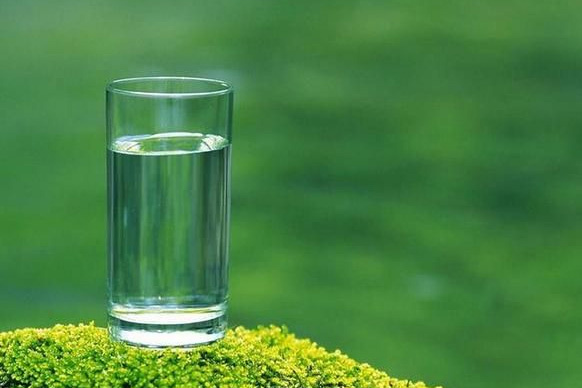 加濕器使用四種類型的水_除濕機廠家 加濕器使用四種類型的水_除濕機廠家